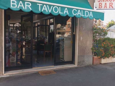Bar in Vendita ad Roma - 80000 Euro