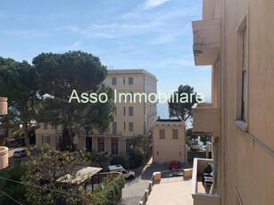 Appartamento in Vendita a Alassio Alassio - Centro
