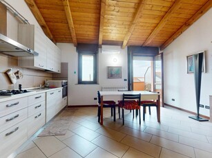 Appartamento in vendita a Bernareggio