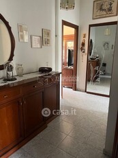 Appartamento in Vendita in Via Verolengo 151 a Torino