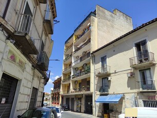 Appartamento in Via Luigi de Michele a Santa Maria Capua Vetere