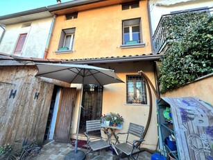Casa Bi - Trifamiliare in Vendita a Vicenza Maddalene