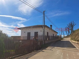 Casa Indipendente in vendita a Cervaro, Via Santa Lucia, snc - Cervaro, FR