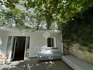 Casa indipendente in vendita a Giffoni Valle Piana
