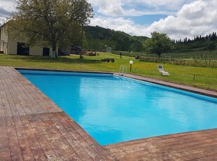 Colonica con piscina nel Chianti a 16 km da Firenze
