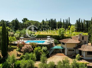 Prestigiosa villa di 770 mq in vendita, strada provinciale accesa, Massa Marittima, Toscana