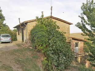 Rustico / casale in vendita a Monteroni d'Arbia (Siena)