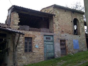 Rustico casale in zona Borla a Vernasca