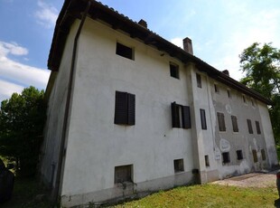 Rustico in vendita a Aviano