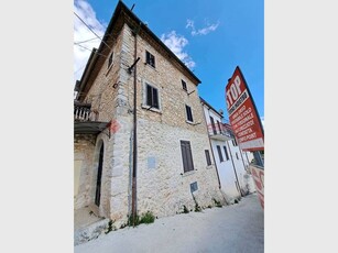 Rustico in vendita a Campoli Appennino, via Borgo San Giacomo - Campoli Appennino, FR