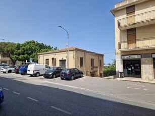 Trilocale abitabile a Torrenova