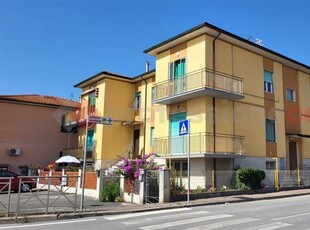 Trilocale in Via Aurelia Nord, 102 a Bibbona