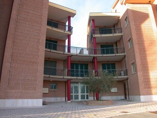 Ufficio condiviso in affitto a Todi