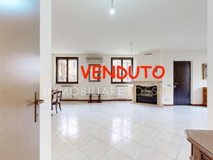 Villa a schiera in vendita a Buccinasco