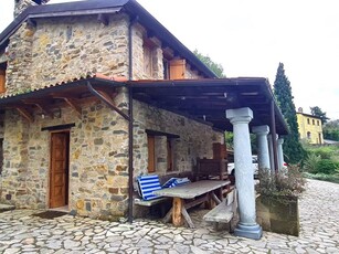 Villa in vendita a Ameglia