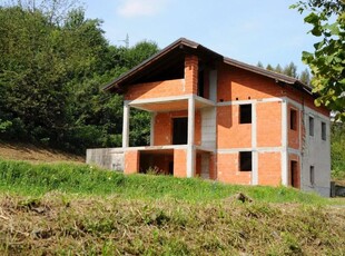 Villa in vendita a Bistagno