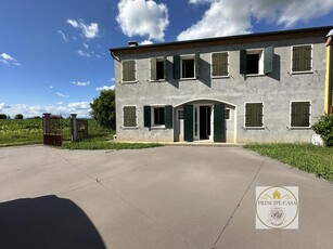 Villa in vendita a Montagnana