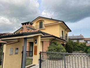 Villa in vendita a Trescore Cremasco