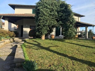 Villa in vendita a Vedano Olona