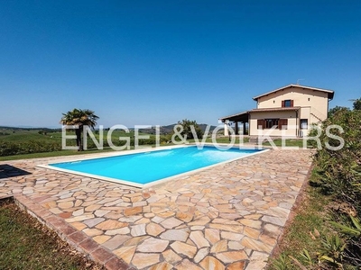 Prestigiosa villa di 360 mq in vendita, Località Santarello, Manciano, Grosseto, Toscana