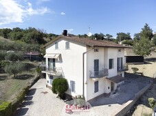 Casa indipendente con giardino a Monte Castello di Vibio