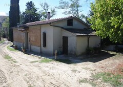 Casa indipendente con terrazzo, Ripatransone trivio