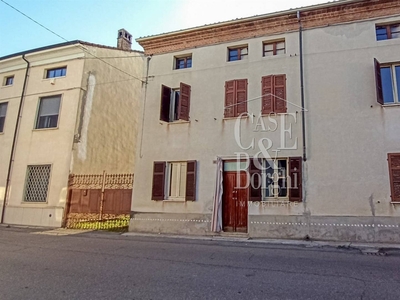 Casa semi indipendente in vendita a Cornale e Bastida Pavia