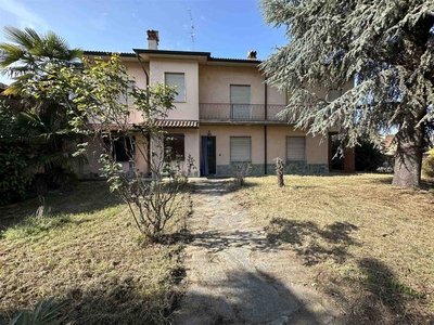 Casa singola in vendita a San Colombano Al Lambro Milano