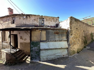 Rustico casale in vendita a Vezzi Portio Savona San Giorgio