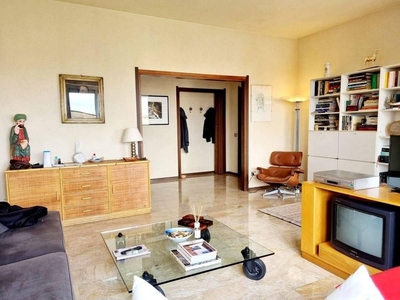 Prestigioso appartamento in vendita via Sporting Mirasole , 41, Opera, Milano, Lombardia