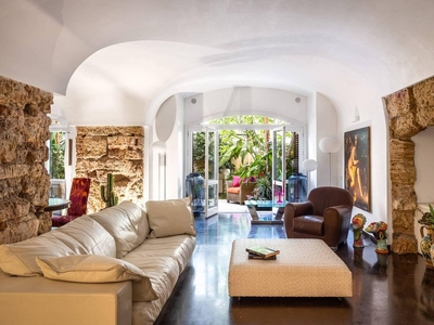 Appartamento di prestigio di 400 m² in vendita Palermo, Sicilia