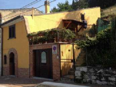 Casa indipendente in Vendita a Campobasso VIA S.ANTONIO ABATE