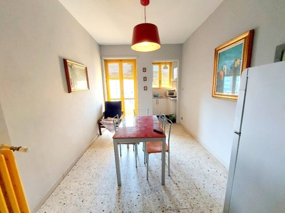 Bilocale in Via Buenos Aires, Torino, 1 bagno, 57 m², 6° piano