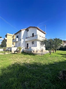 Indipendente - Villa a Lavinio Piazza del Consorzio, Anzio