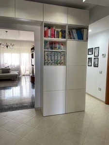 Quadrilocale in Via Pietro Novelli, Siracusa, 1 bagno, con box, 96 m²