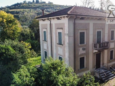 Villa in Strada schioppe, Verona, 9 locali, 2 bagni, giardino privato