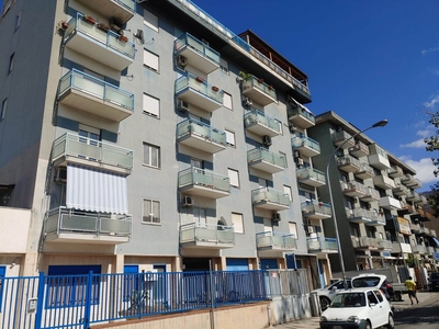 Appartamento ristrutturato in zona Oreta Nuova - Orsa Minore a Palermo