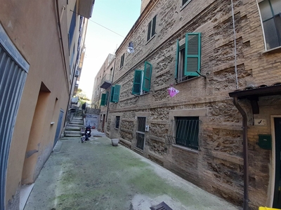 Quadrilocale in Piazza Verdi, Vasto, 1 bagno, 126 m², 1° piano