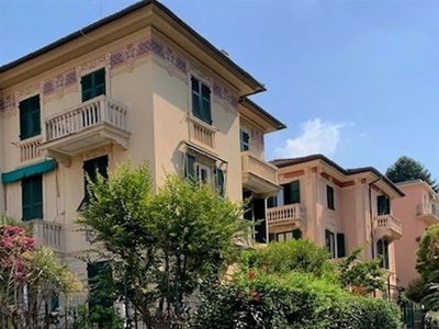 Appartamento ristrutturato in via maggio veroggio, Santa Margherita Ligure