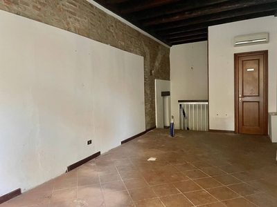 Ufficio in vendita, Mantova centro storico