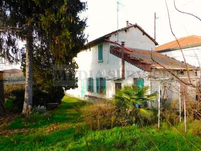 Villa in vendita a Garlasco - Zona: Garlasco