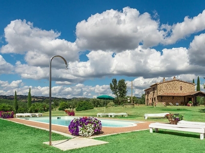 Villa indipendente con A\/C, Wifi, piscina privata, Tv, terrazza, vista panoramica, parcheggio