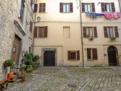 Appartamento in Vendita a Sant'Angelo in Vado Sant 'Angelo in Vado