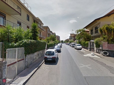 Appartamento in Vendita in Piazza Vittorio Veneto a Sant'Agata li Battiati