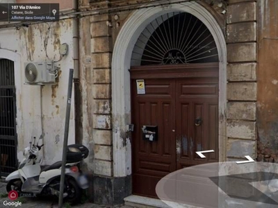 Appartamento in Vendita in Via D'Amico 114 a Catania