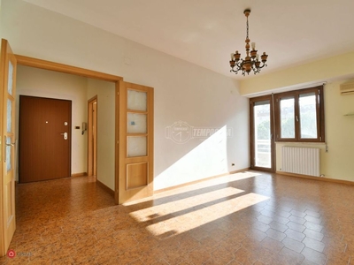 Appartamento in Vendita in Via delle Zinnie a Ascoli Piceno