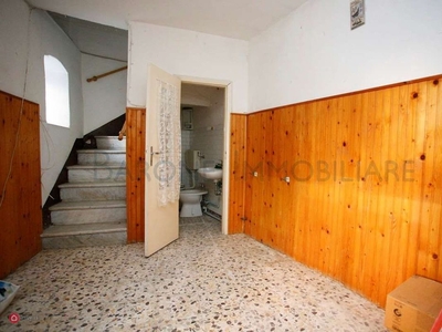 Appartamento in Vendita in Via Leandro Biselli a Carrara