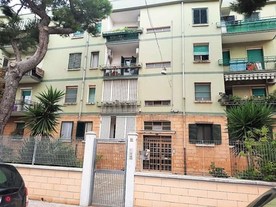 Appartamento in Vendita in Via Lombardia 29 a Brindisi