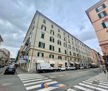 Appartamento in Vendita in Via Niella 12 a Savona