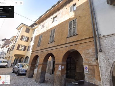 Appartamento in Vendita in Via San Tomaso a Bergamo